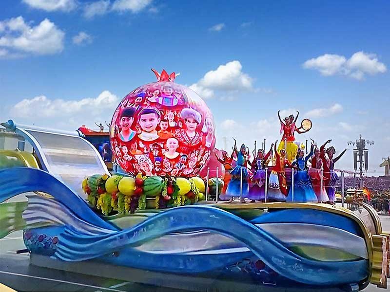 pomegranate outdoor led sphere