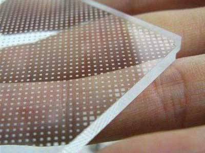 Laser-cut light guide plate for LED backlight